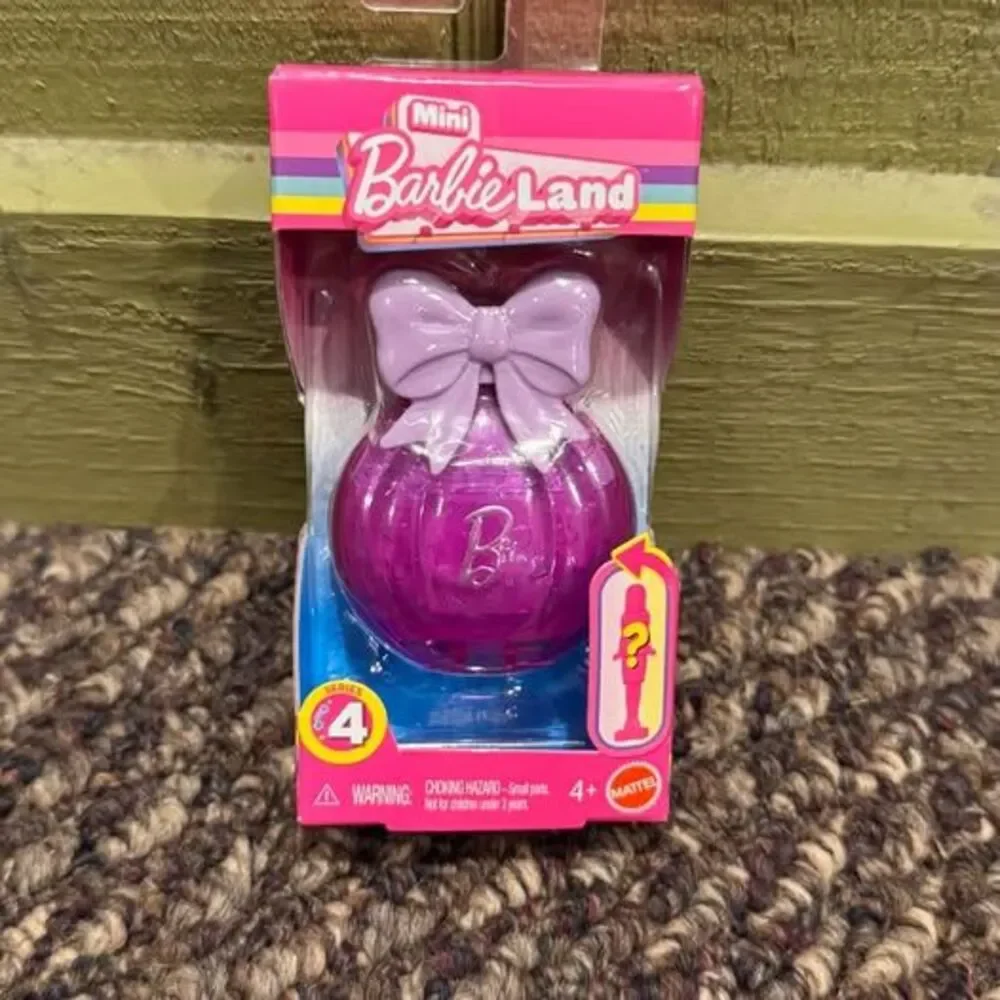 Mattel Mini BarbieLand Series 4 Doll and Accessory